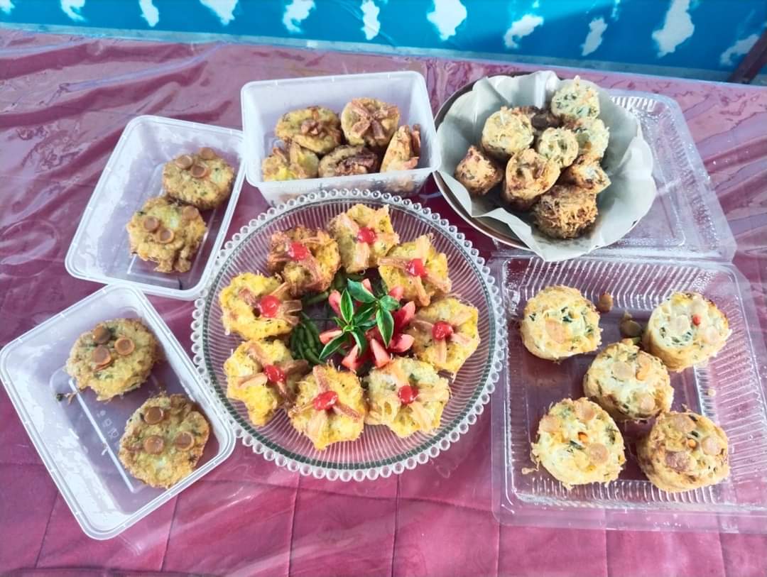 Kegiatan P5 Kelas VI SDN 380 Salupao membuat 